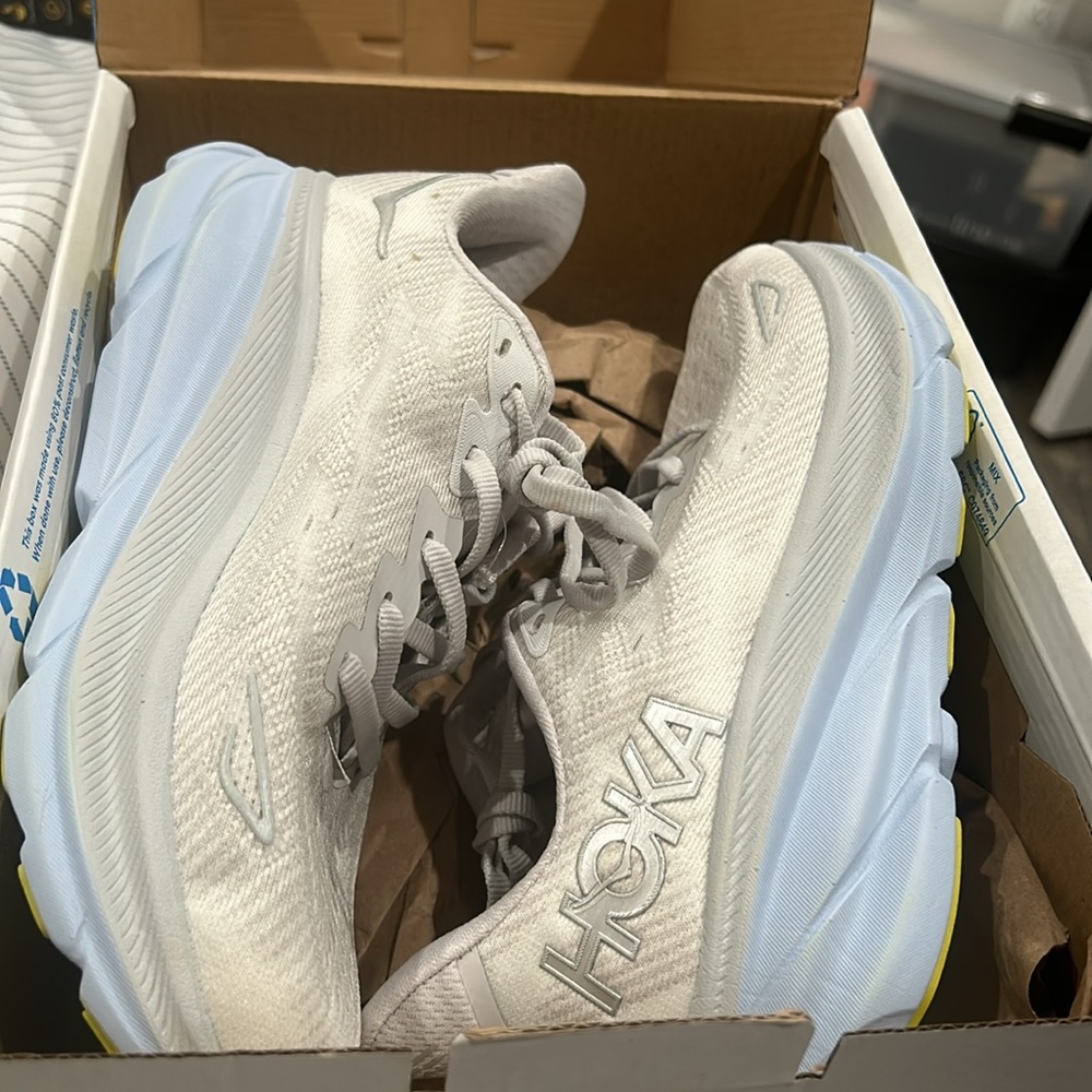Authentic Hoka Clifton 9 women running shoes